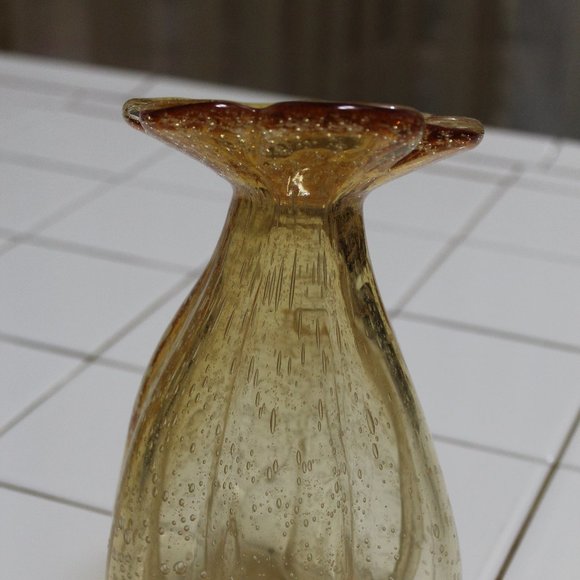 Vases Murano Vintage Hand Blown Amber Glass in Gold with Controlled Bubbles Home - Picture 4 of 10